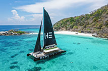 ทัวร์ล่องเรือยอร์ชภูเก็ต Hype Luxury Boat Club