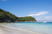 ทัวร์ล่องเรือยอร์ชภูเก็ต เกาะไม้ท่อน เกาะราชา Power Catamaran Sunset Cruise Program A